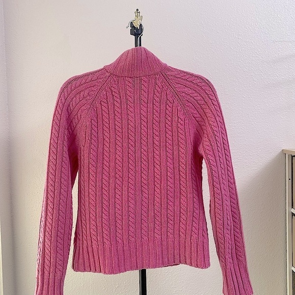 GAP Pink Wool Cardigan Sweater with Front Zipper | Sz M | 100% Lamb Wool ๐ - Picture 11 of 13
